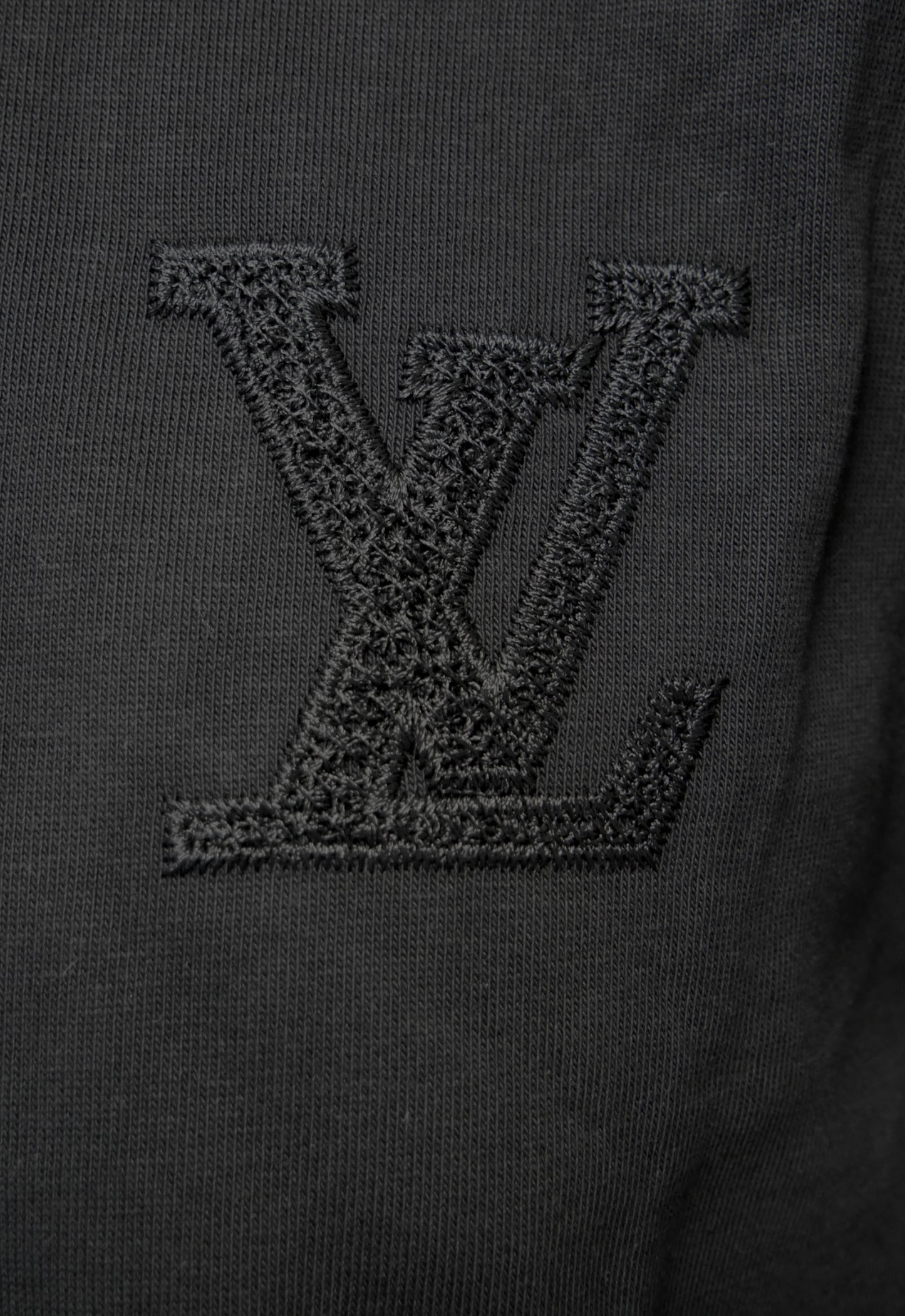 Louis Vuitton T-Shirt in Navy, dezente Ausführung