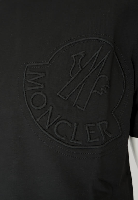 Moncler T-Shirt in Schwarz, dezente Ausführung