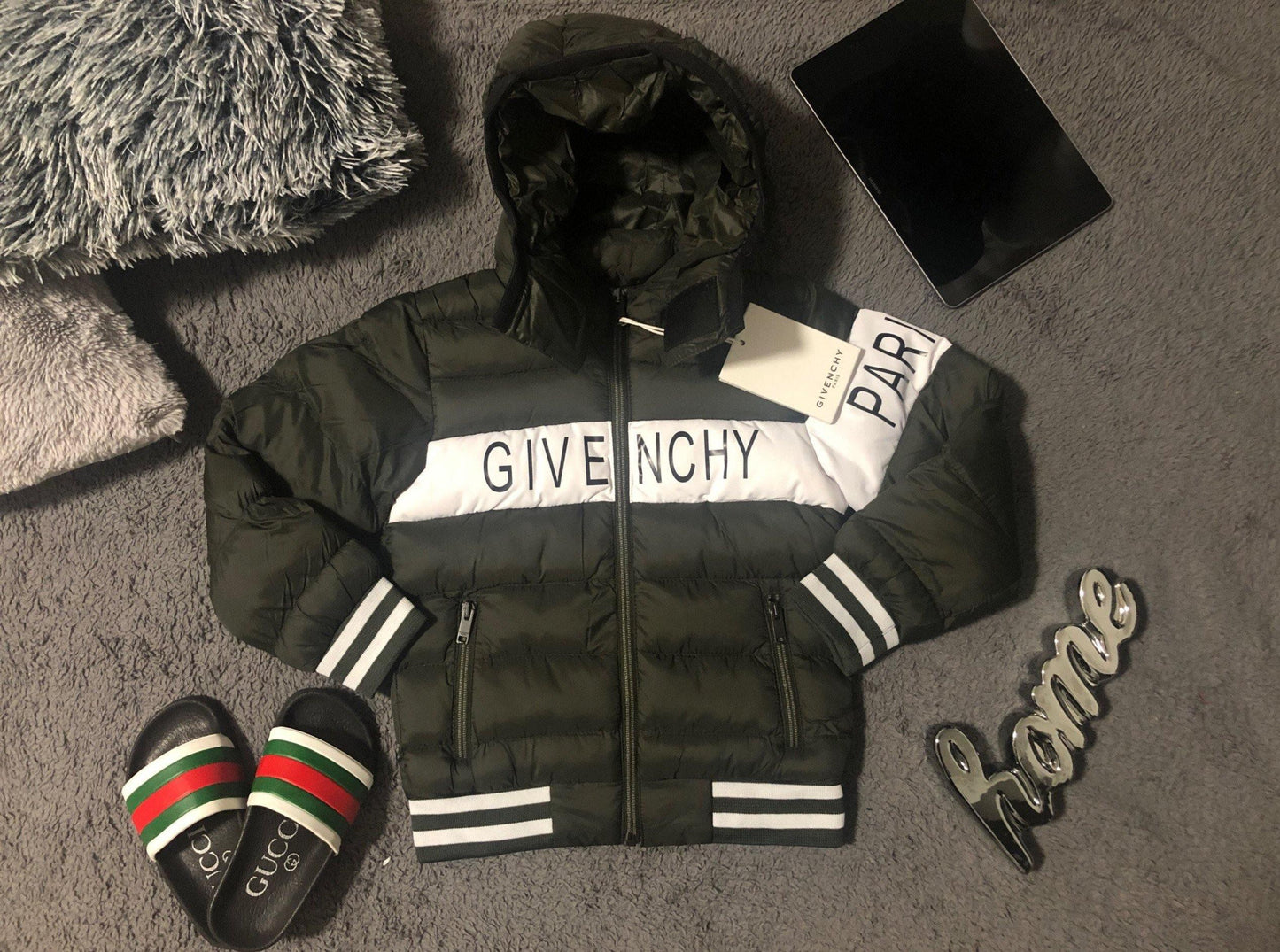 Givenchy Baby, Kinder Jacke – Vorderansicht