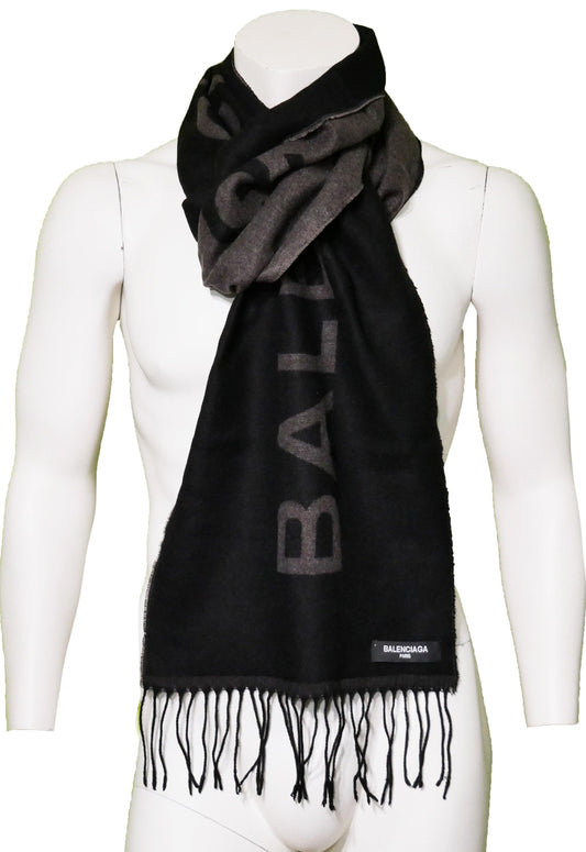 Balenciaga Herren Schal – Vorderansicht